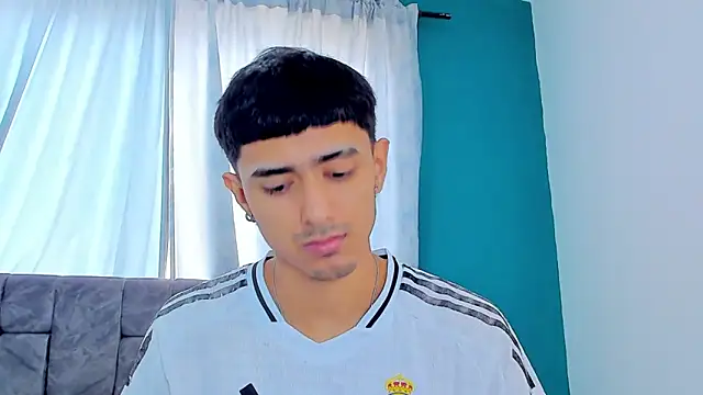 Anthony_carter's cam snapshot