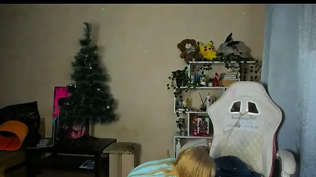 Alice_SweetPeach's cam snapshot