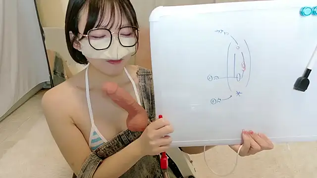 mami-pokoch live sex cam