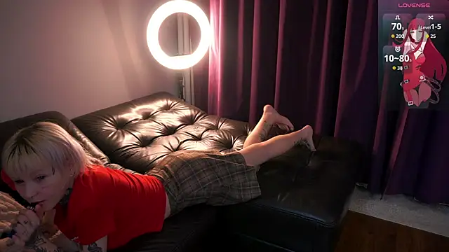 IsauraGarratt's cam snapshot