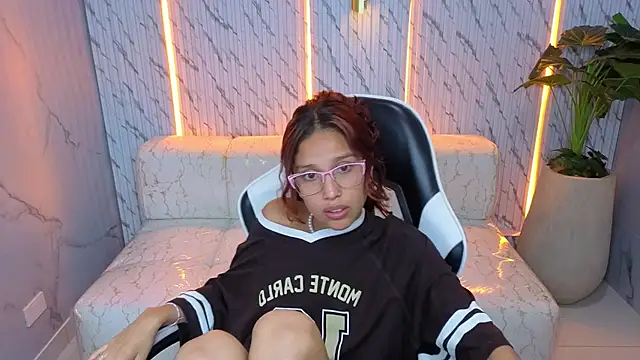 Saphire_Tx's cam snapshot