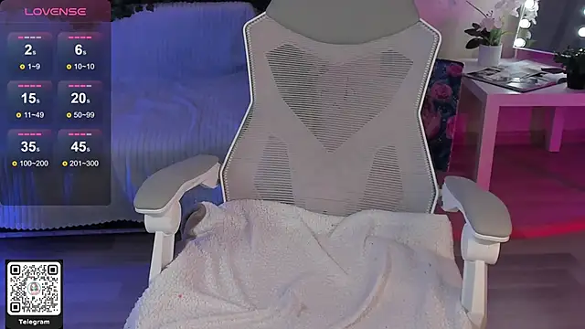 Akemila's cam snapshot