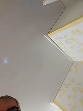 Oldmenhot66's cam snapshot