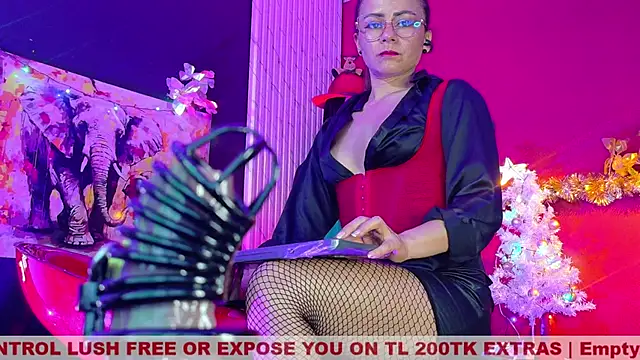 MistressSlut1 live sex cam