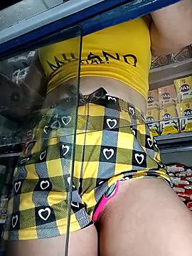 Queen_lorena live sex cam