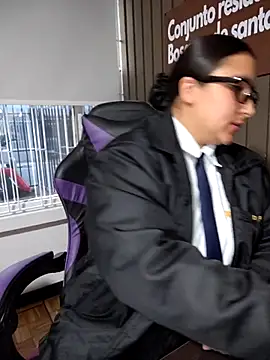 Cute_Penelope live sex cam