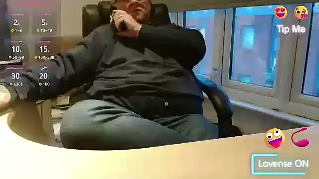 bigbadjon69 live sex cam