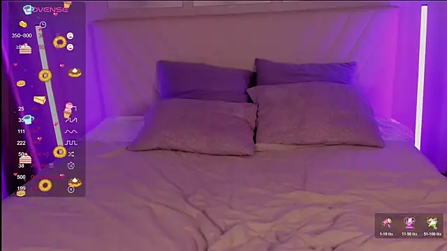 Emily_Strikeee live sex cam