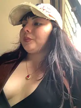 Yuliks_ live sex cam