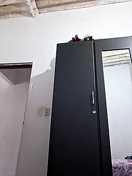 Mia-funny20 live sex cam