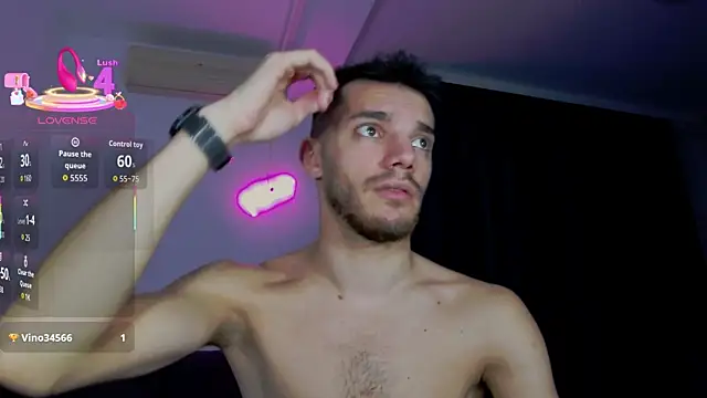 DominicValente live sex cam