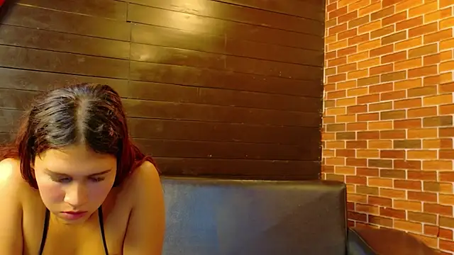 Annyeli live sex cam