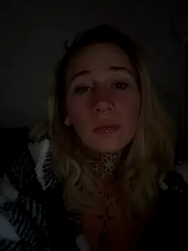 Antoniia69 live sex cam