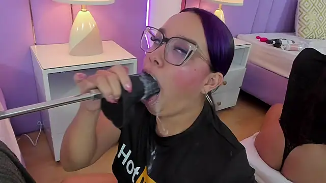 SophyRuiz_'s cam snapshot