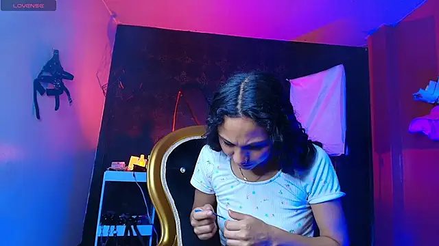 Sweettpleasure live sex cam