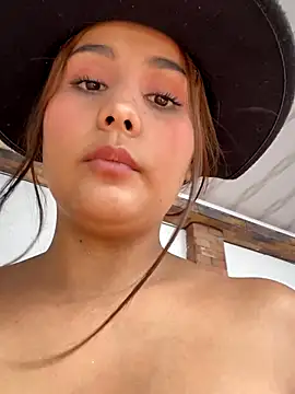 noa_harper's cam snapshot