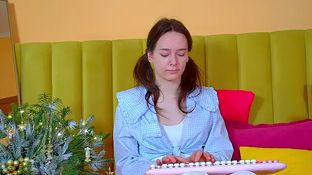 LilyLanes's cam snapshot