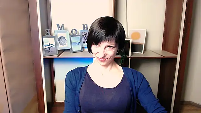 _AngeliaFlow_ live sex cam