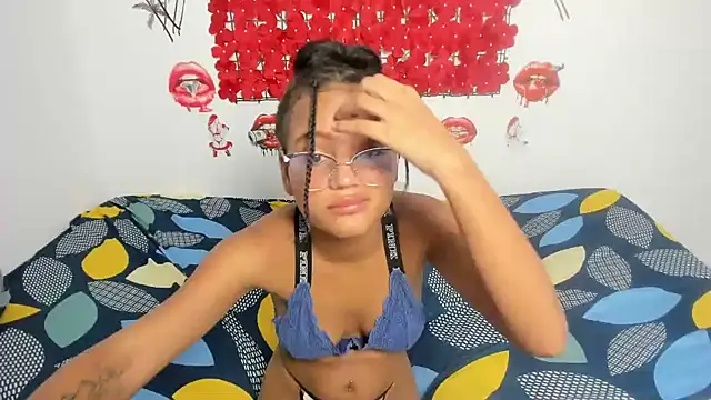 Tania_hot0's cam snapshot