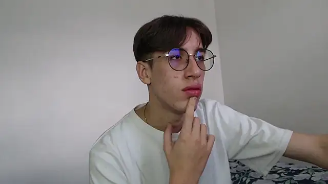 Dio__morningstar's cam snapshot