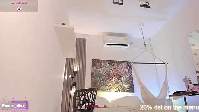 emma_alice_'s cam snapshot