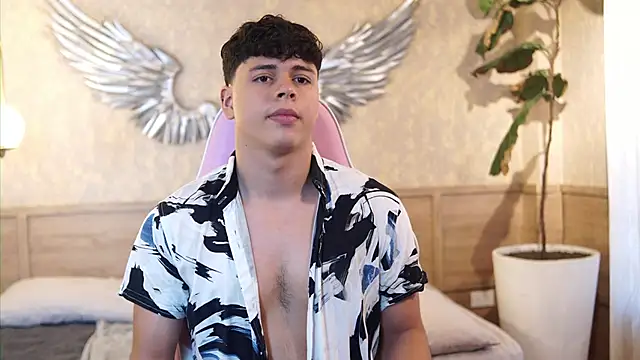 Ethan_occonor's cam snapshot