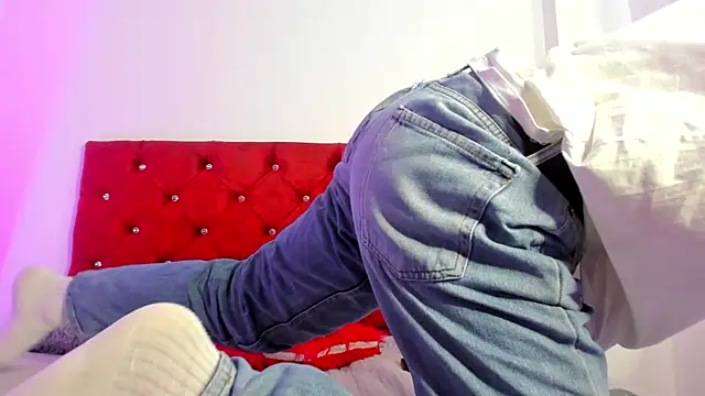 King_Ares1's cam snapshot