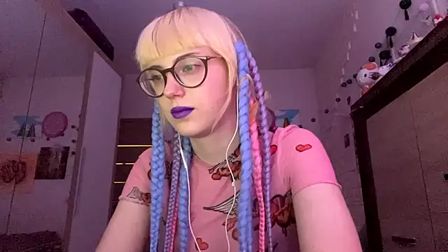 EffacedScan's cam snapshot