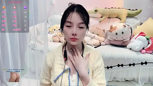 AKiKi711 live sex cam