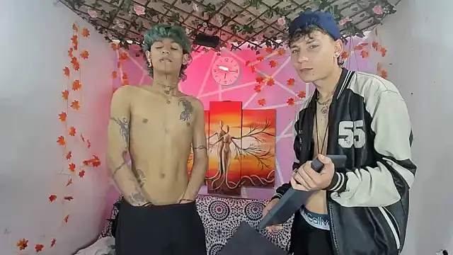 Fresahot2005's web cam