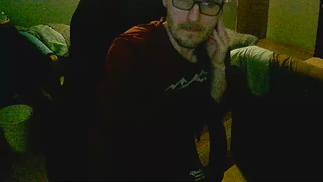 dado-hot12's cam snapshot