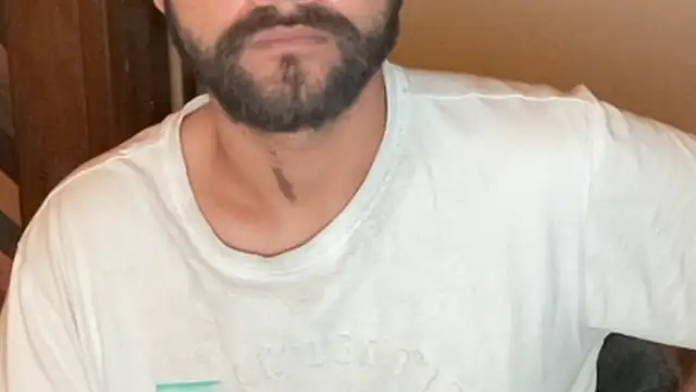 MakeMeAwareAah's cam snapshot