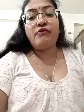 HOT_MIRCHI- live sex cam