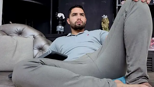 matteosantos live sex cam