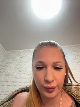 Tatti-Go's cam snapshot