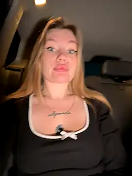 justmilaa's cam snapshot