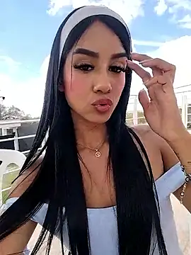 Juliana_Xander live sex cam