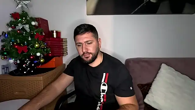 Gold_Alpha_Boy's cam snapshot