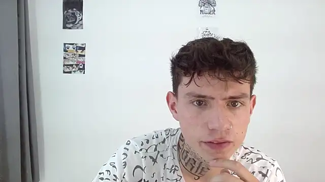 hot_teo_'s cam snapshot