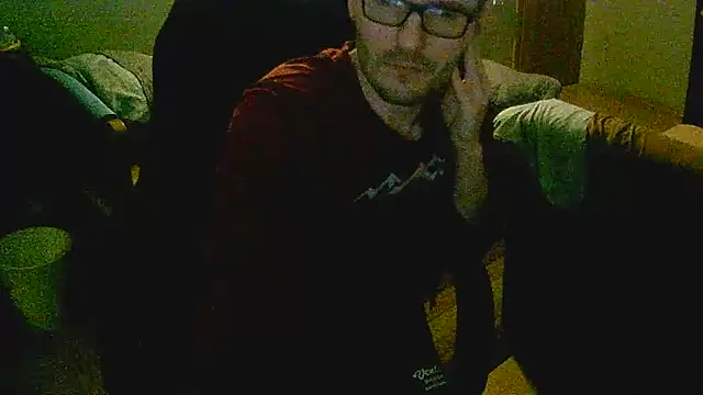 dado-hot12's cam snapshot