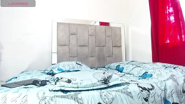 cinthya_walker1's cam snapshot