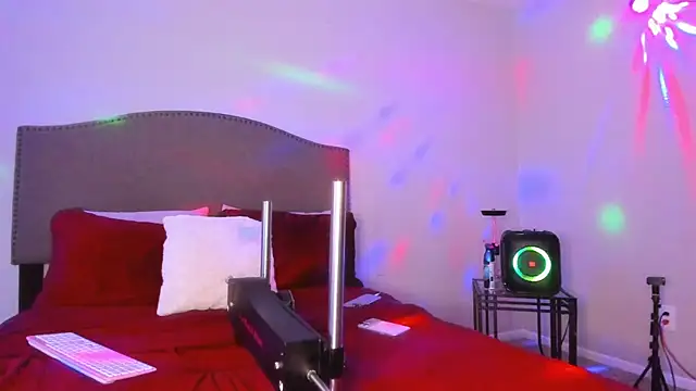 yiauana live sex cam