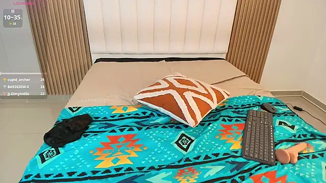 Lina_arabiann's cam snapshot