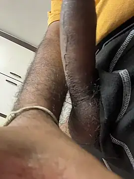 monstercock1110's cam snapshot