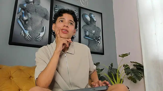 camillo_virgil live sex cam