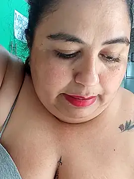 curvy_diva_'s cam snapshot