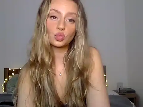 elizaluck's cam snapshot