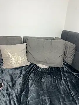 redxxxvixen's cam snapshot