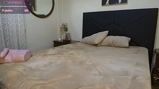 adellle live sex cam