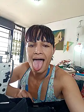 PaulinaLondra2 live sex cam